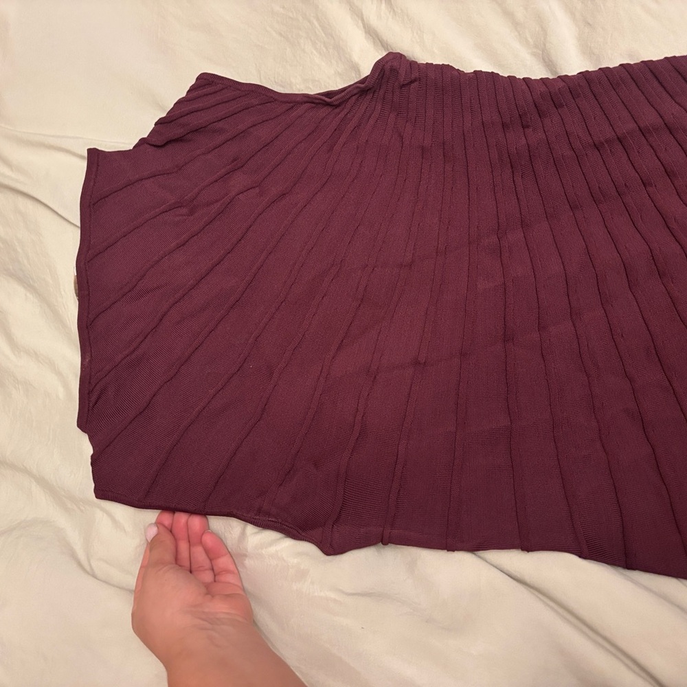 Meshki Burgundy Asymmetric Pleated Midi Dress - Picture 6 of 9